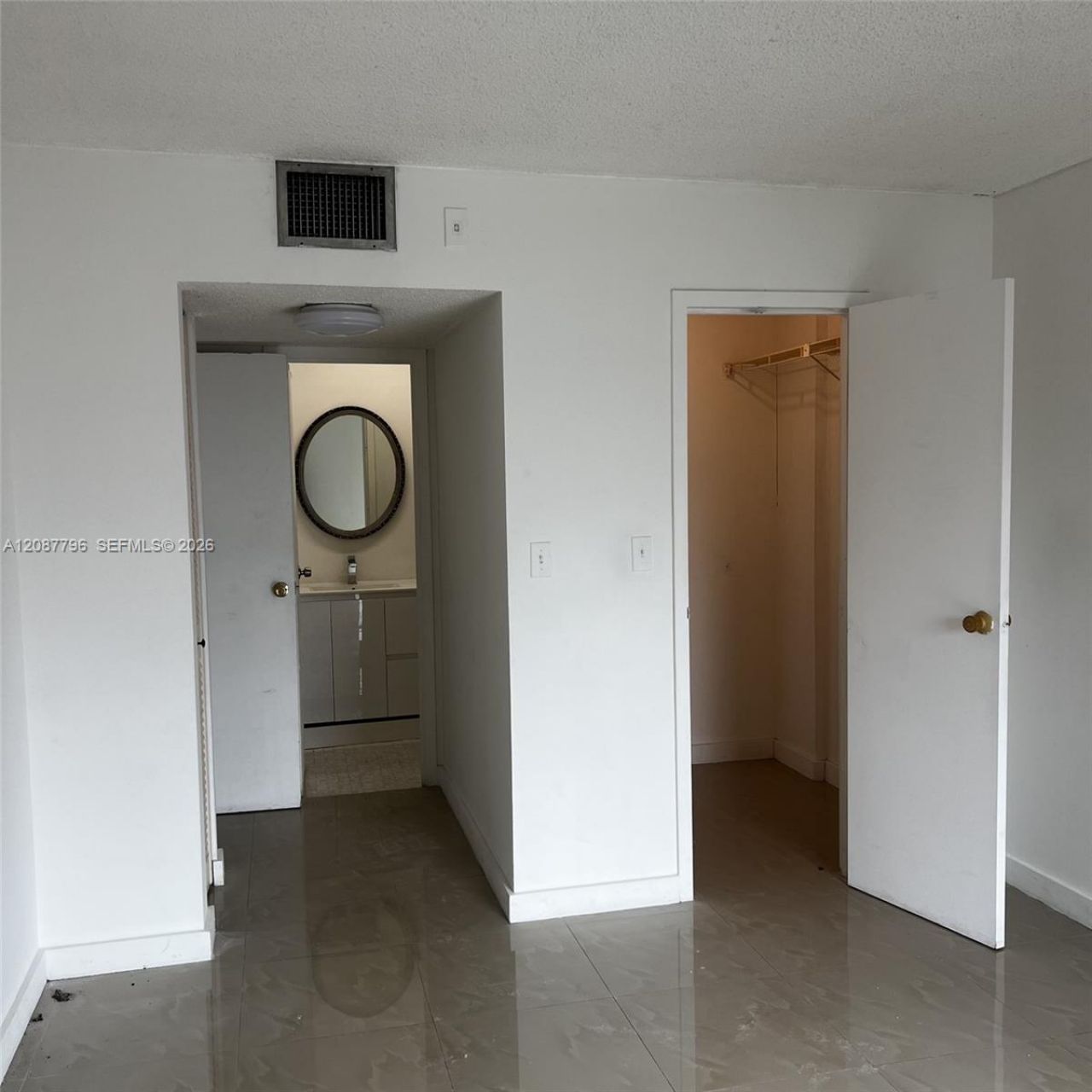 200 172nd St, Unit 504, Sunny Isles Beach, FL 33160 Photo