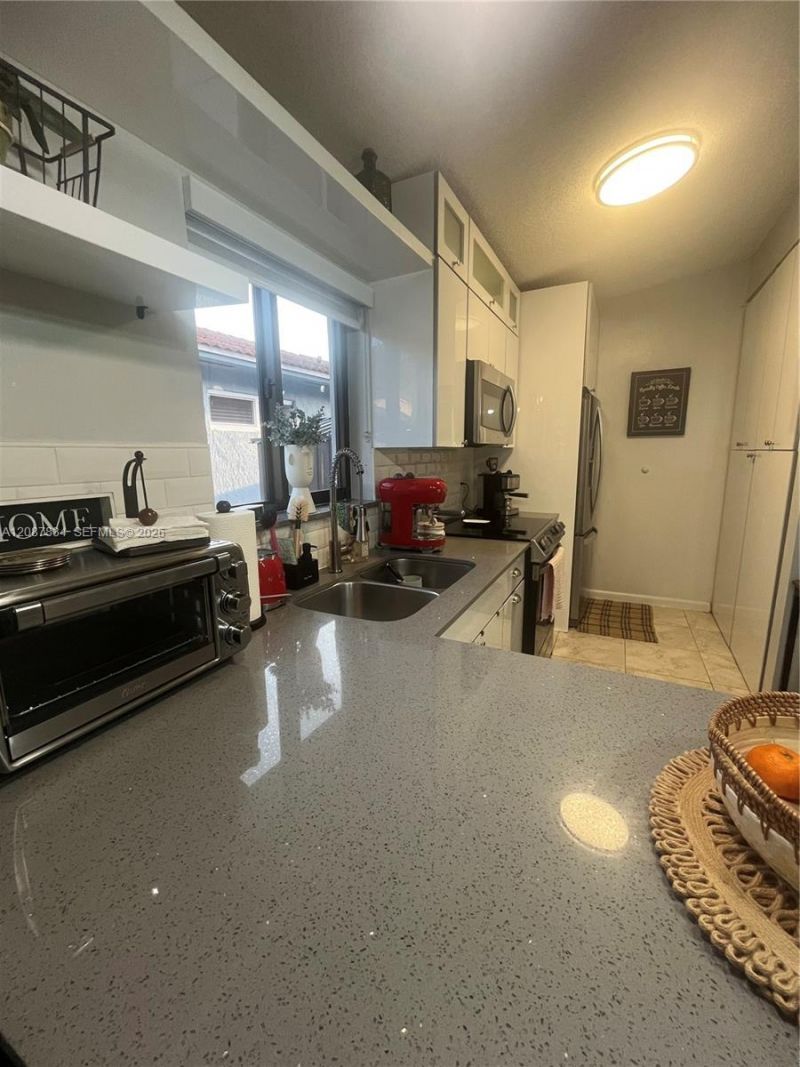 7801 W 30th Ln, Hialeah, FL 33018 Photo