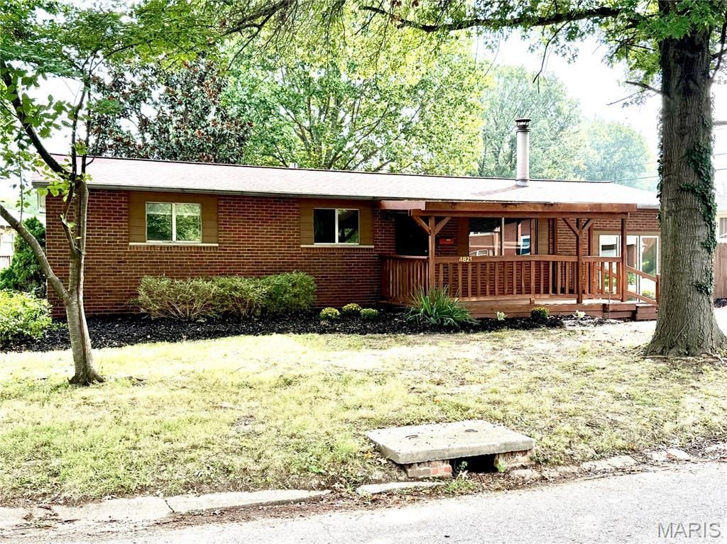 4821 Wick Mor Drive, Alton, IL 62002 Main Photo