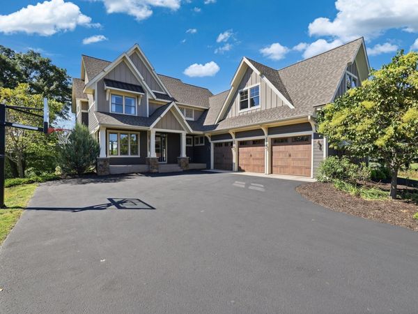332 Lindsay Road , Hudson, WI 54016