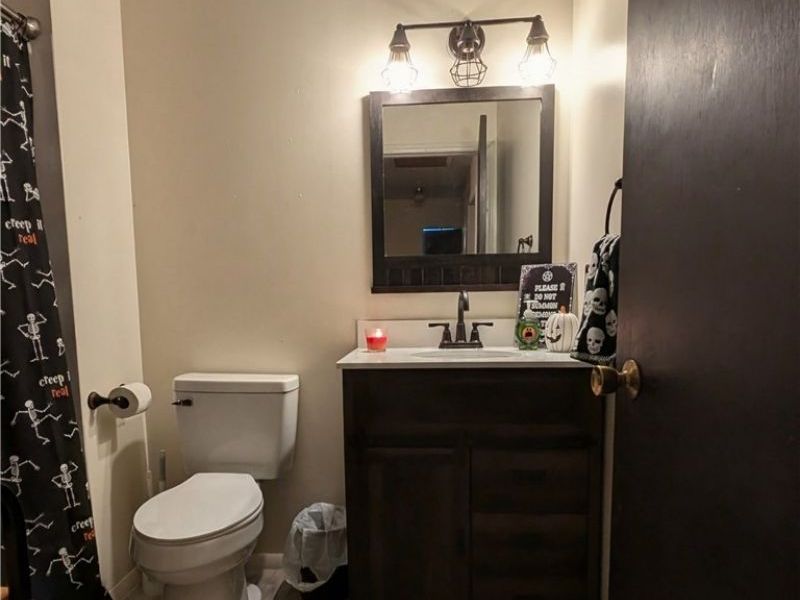 17500 Independence Court, Unit 4B, Brook Park, OH 44142 Photo 15