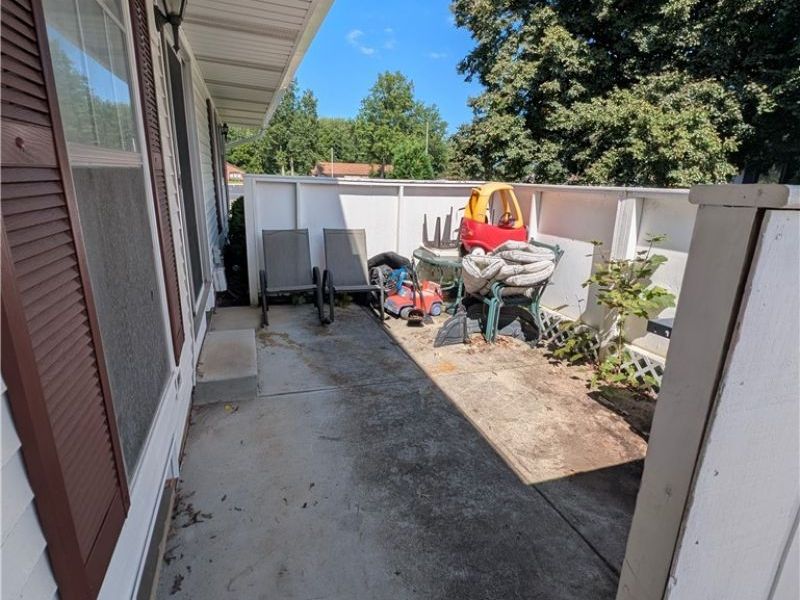 17500 Independence Court, Unit 4B, Brook Park, OH 44142 Photo 16