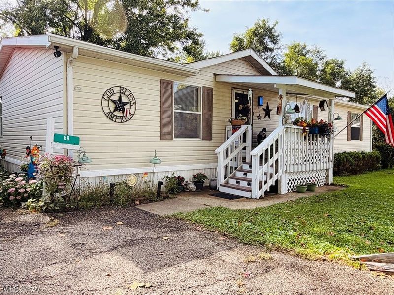 2870 Maysville Pike, Unit 69, South Zanesville, OH 43701 Photo 2