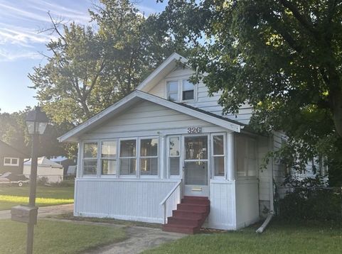 Main Photo