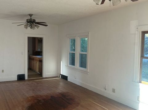 Main Photo