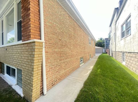 Main Photo
