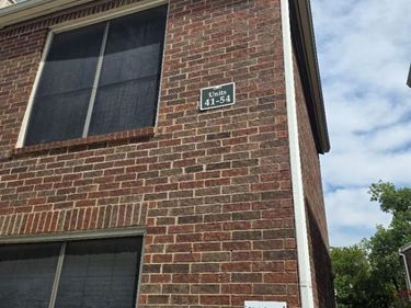 8545 Midpark Road, Unit 44, Dallas, TX 75240