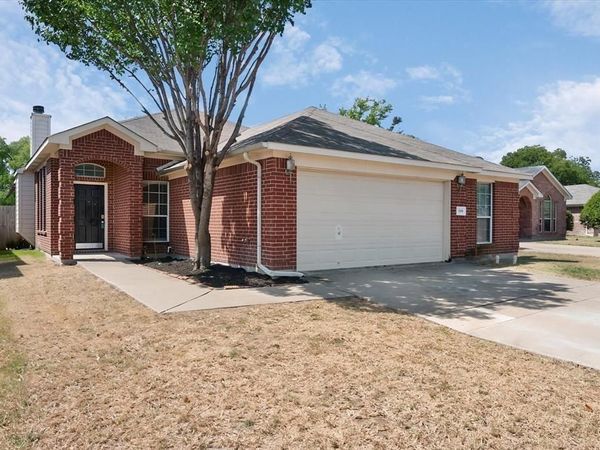 508 Ammonite Court, Arlington, TX 76002