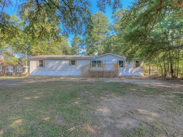 818 E Palmetto Avenue , Plain Dealing, LA 71064