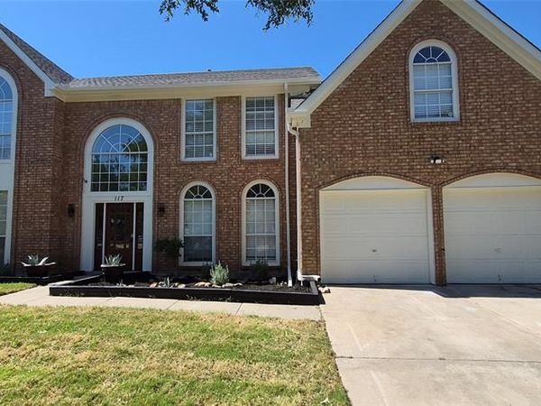 117 Morningside Drive, Grand Prairie, TX 75052