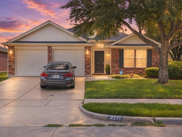3271 Yeltes , Grand Prairie, TX 75054