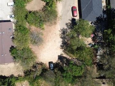 1419 S Barry Avenue, Dallas, TX 75223