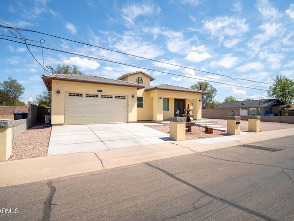 425 S HIDALGO Road, Chandler, AZ 85225