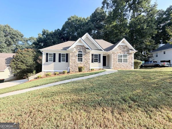 1412 White Oak Trace, Loganville, GA 30052