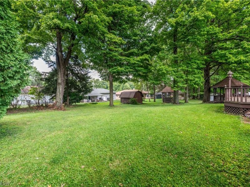 2882 Decamp Road, Youngstown, OH 44511 Photo 38