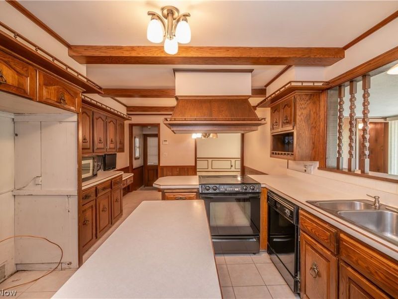 2882 Decamp Road, Youngstown, OH 44511 Photo 9