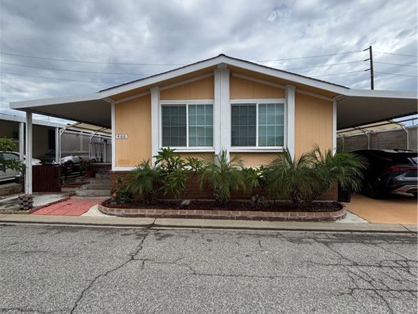 2601 E Victoria Street, Unit 466, Rancho Dominguez, CA 90220