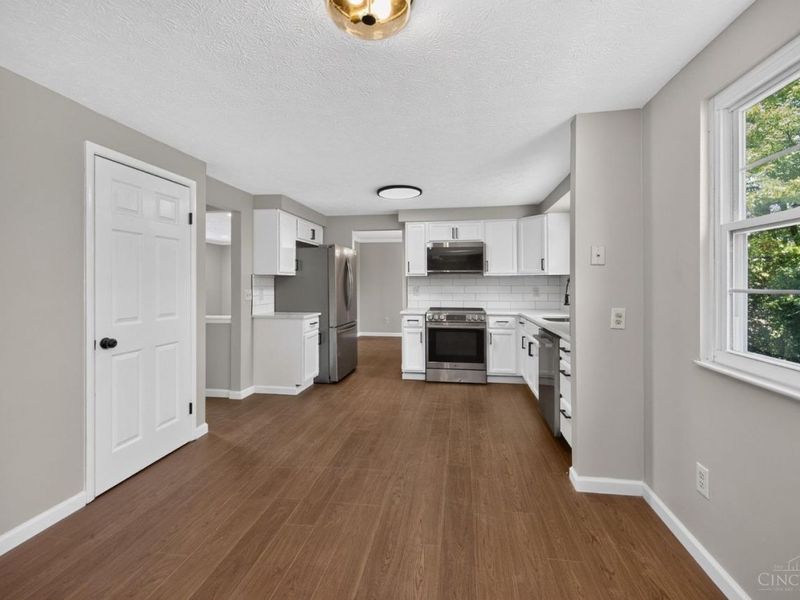 11554 Lincolnshire Drive, Forest Park, OH 45240 Photo 22