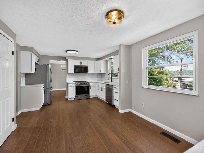 11554 Lincolnshire Drive, Forest Park, OH 45240 Photo 23