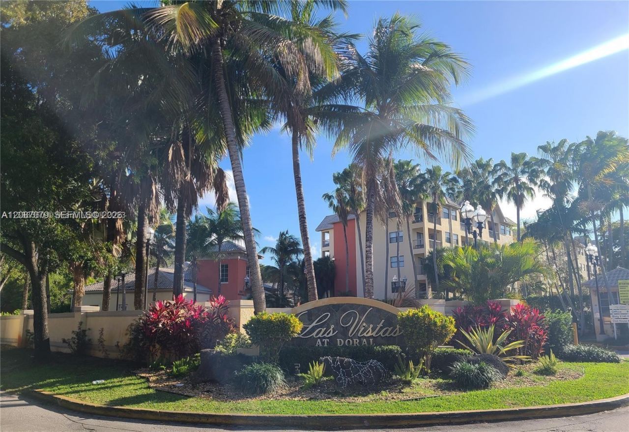 8245 Lake Dr, Unit 104, Doral, FL 33166 Main Photo
