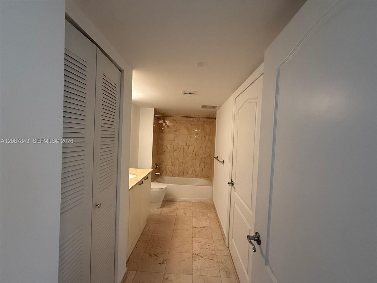 2101 Brickell Ave, Unit 1002, Miami, FL 33129 Photo