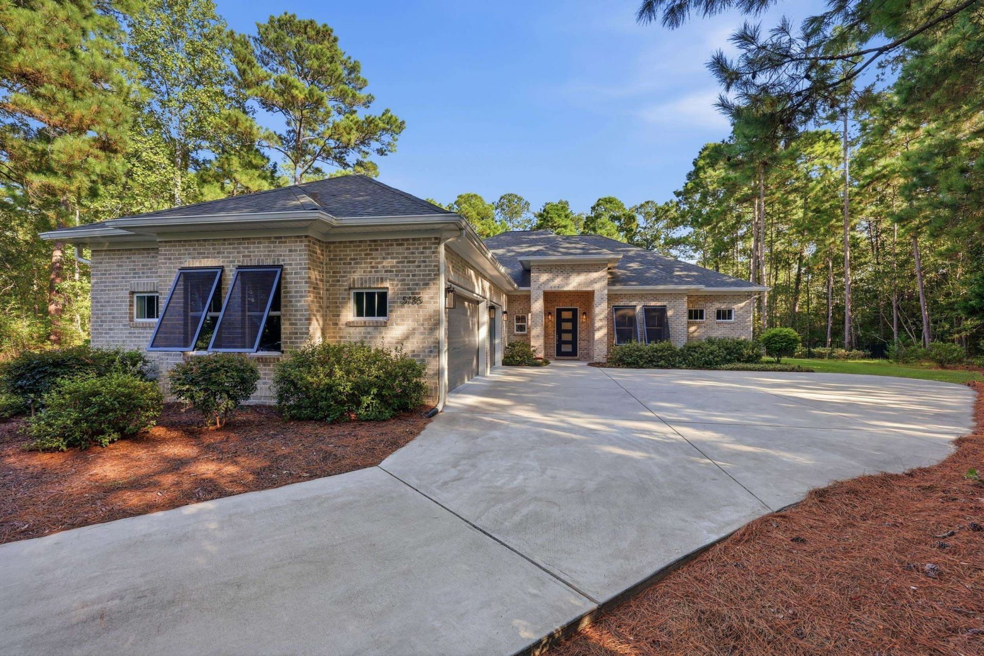 5185 Alwoodley Ln. Photo 1