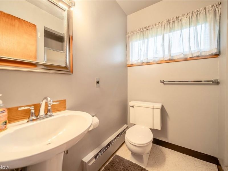 8716 Emerson Road, Apple Creek, OH 44606 Photo 21