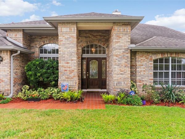 10850 DEARDEN CIRCLE , ORLANDO, FL 32817