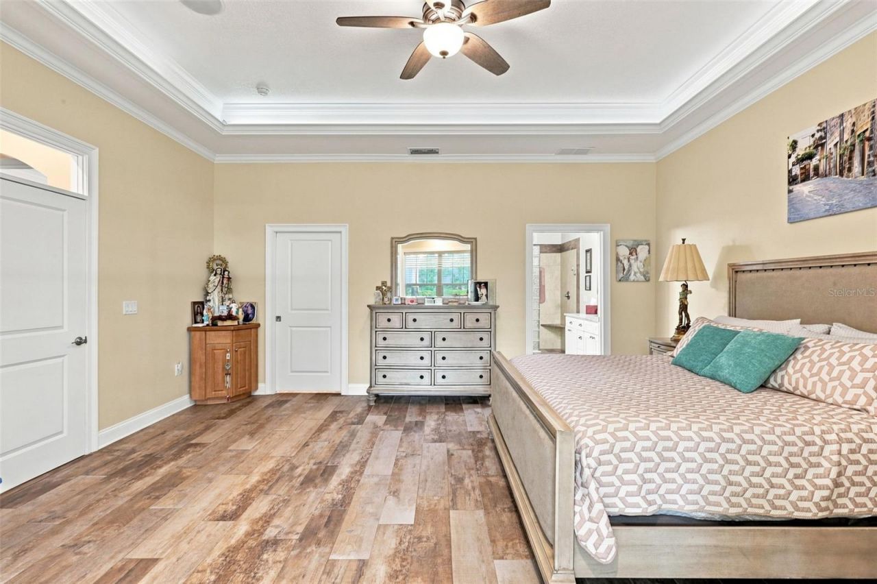 251 W Delaware Avenue, Lake Helen, FL 32744 Photo