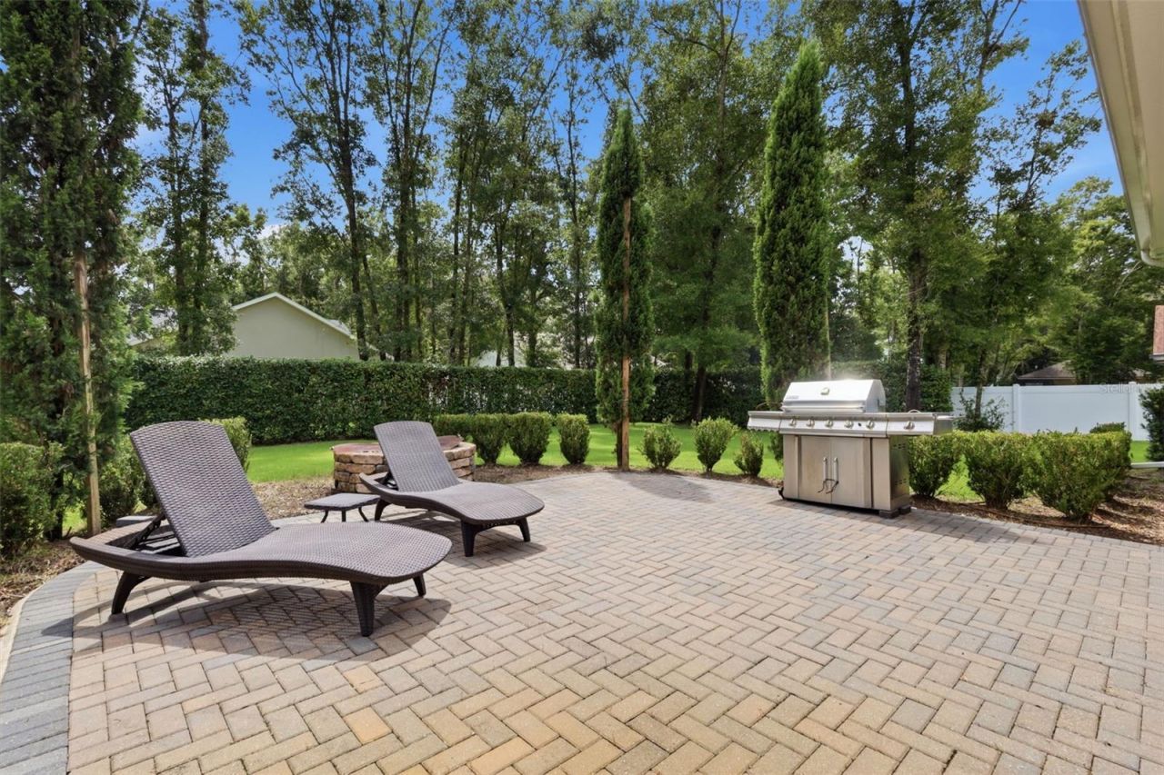 251 W Delaware Avenue, Lake Helen, FL 32744 Photo