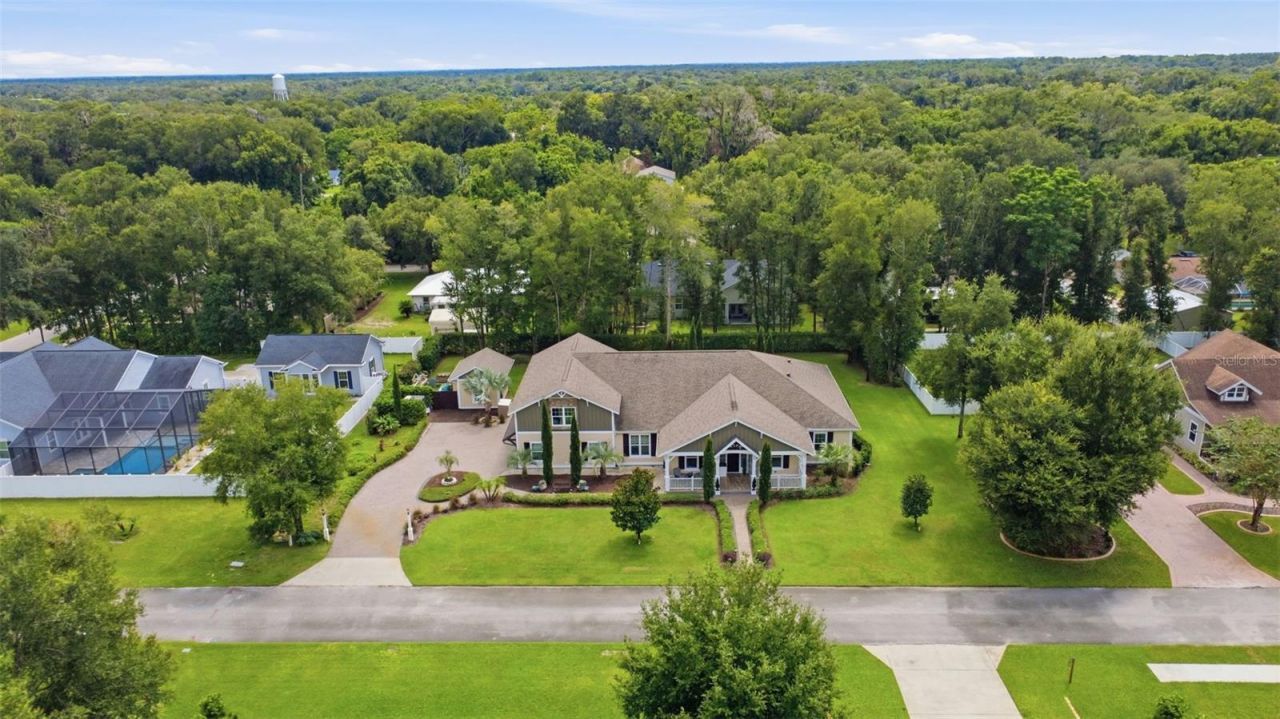251 W Delaware Avenue, Lake Helen, FL 32744 Photo