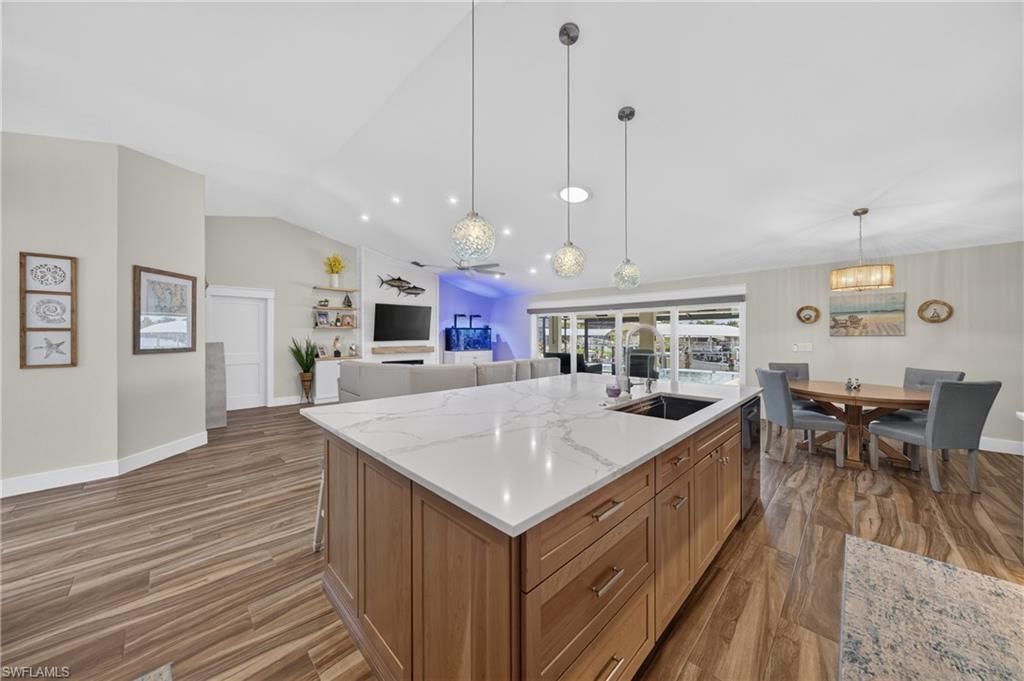 8 NW 36th Ave, Cape Coral, FL 33993 Photo