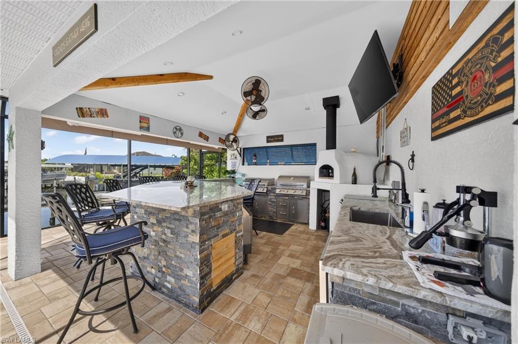 8 NW 36th Ave, Cape Coral, FL 33993 Photo