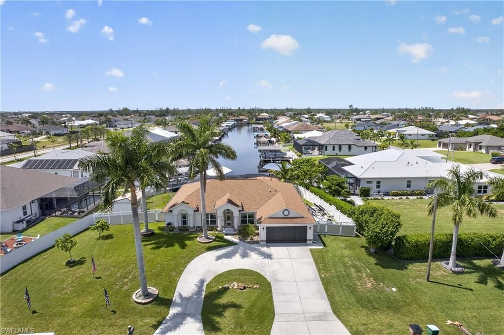 8 NW 36th Ave, Cape Coral, FL 33993 Photo
