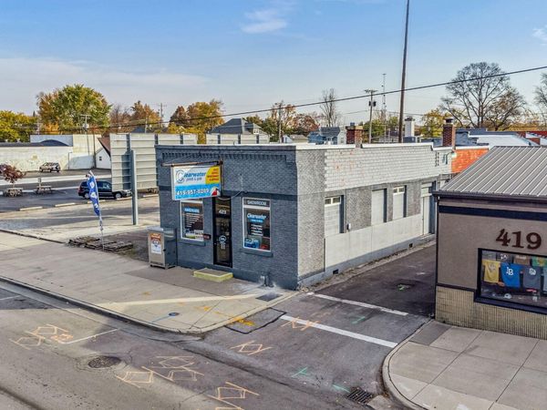 423 N Main Street , Findlay, OH 45840