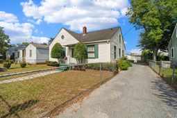 3860 Chestnut Street photo 4