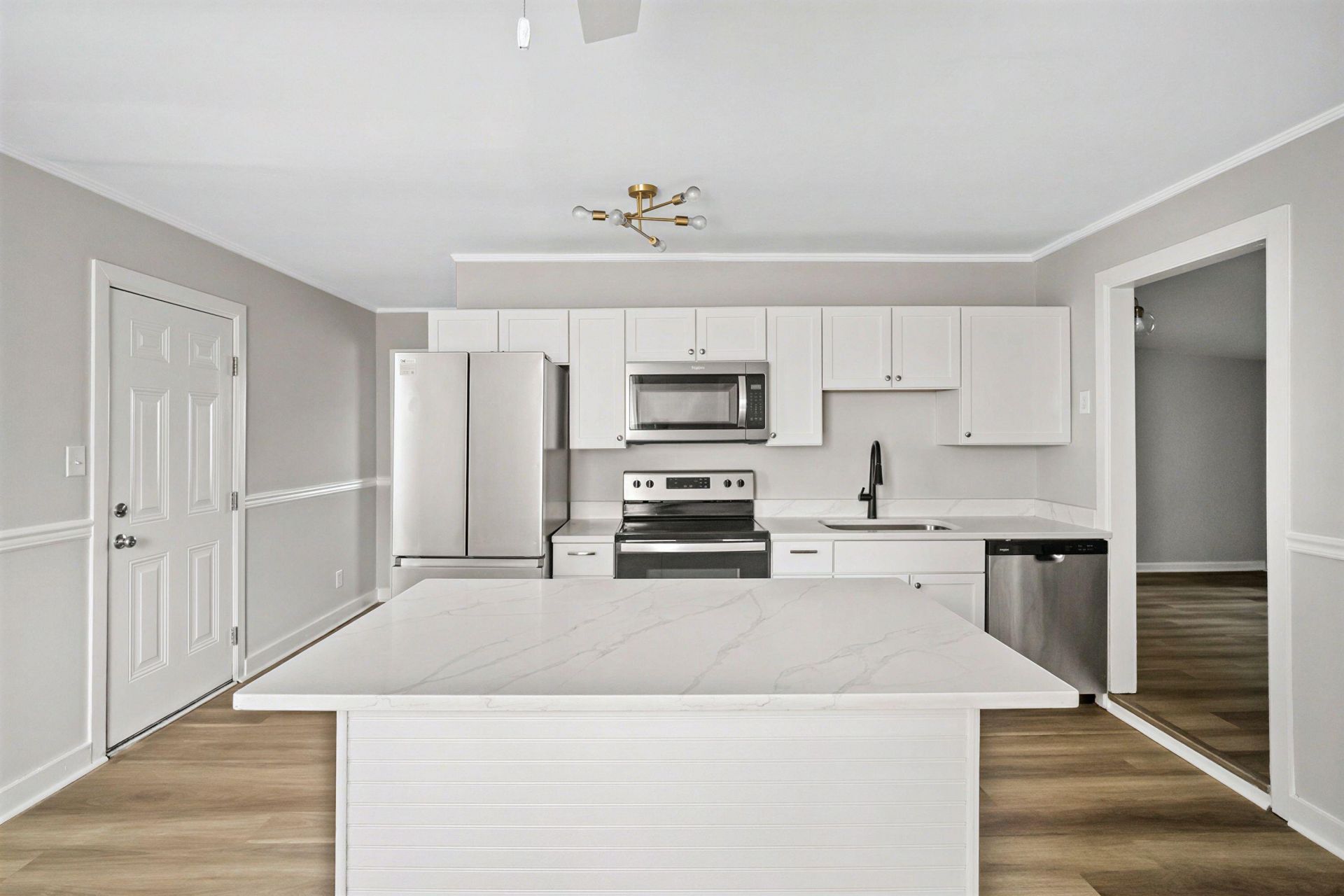 3860 Chestnut Street Photo 31
