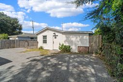 3860 Chestnut Street photo 4
