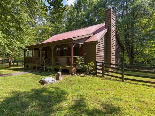 55 Trillium Road, Suches, GA 30572