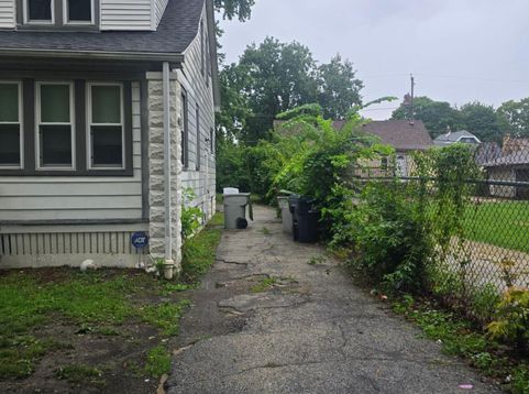 Main Photo