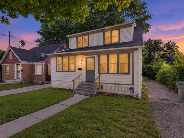 4950 N 19th PLACE, Milwaukee, WI 53209
