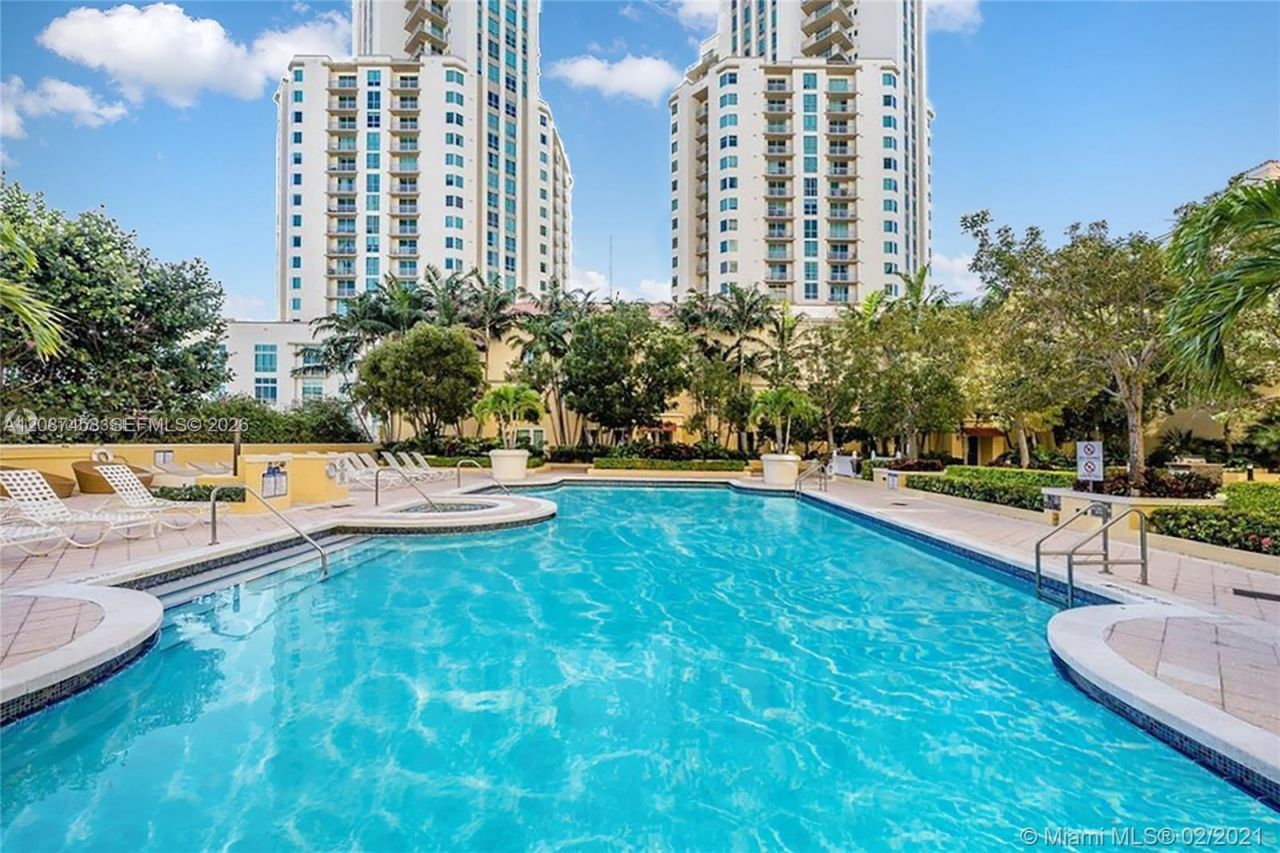 7350 SW 89th St, Unit 1411S, Miami, FL 33156 Photo