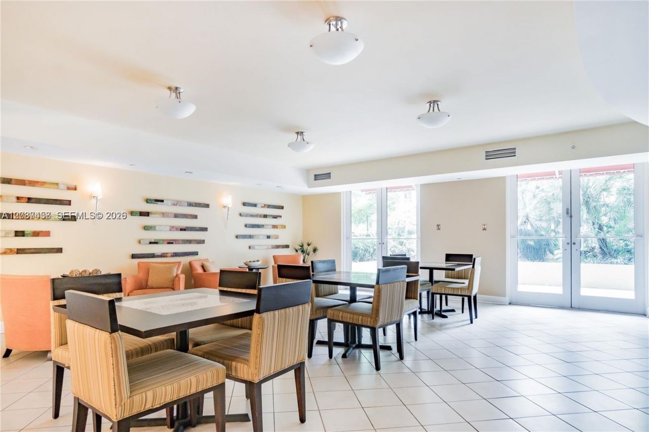7350 SW 89th St, Unit 1411S, Miami, FL 33156 Photo