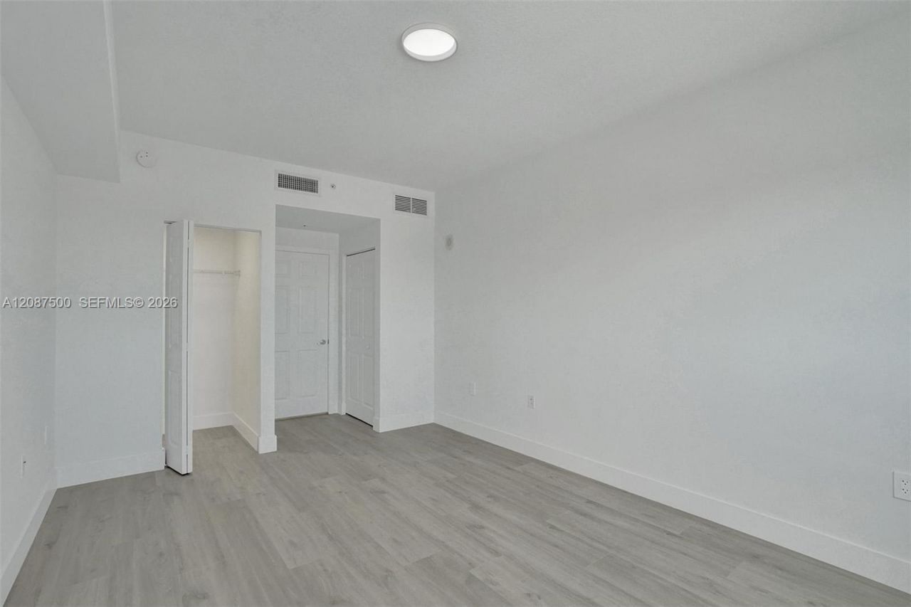 140 S Dixie Hwy, Unit 803, Hollywood, FL 33020 Photo