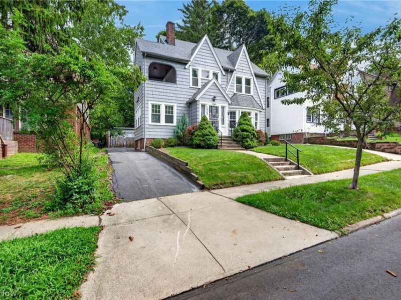 1629 Ivydale Road, Cleveland Heights, OH 44118 Photo 3