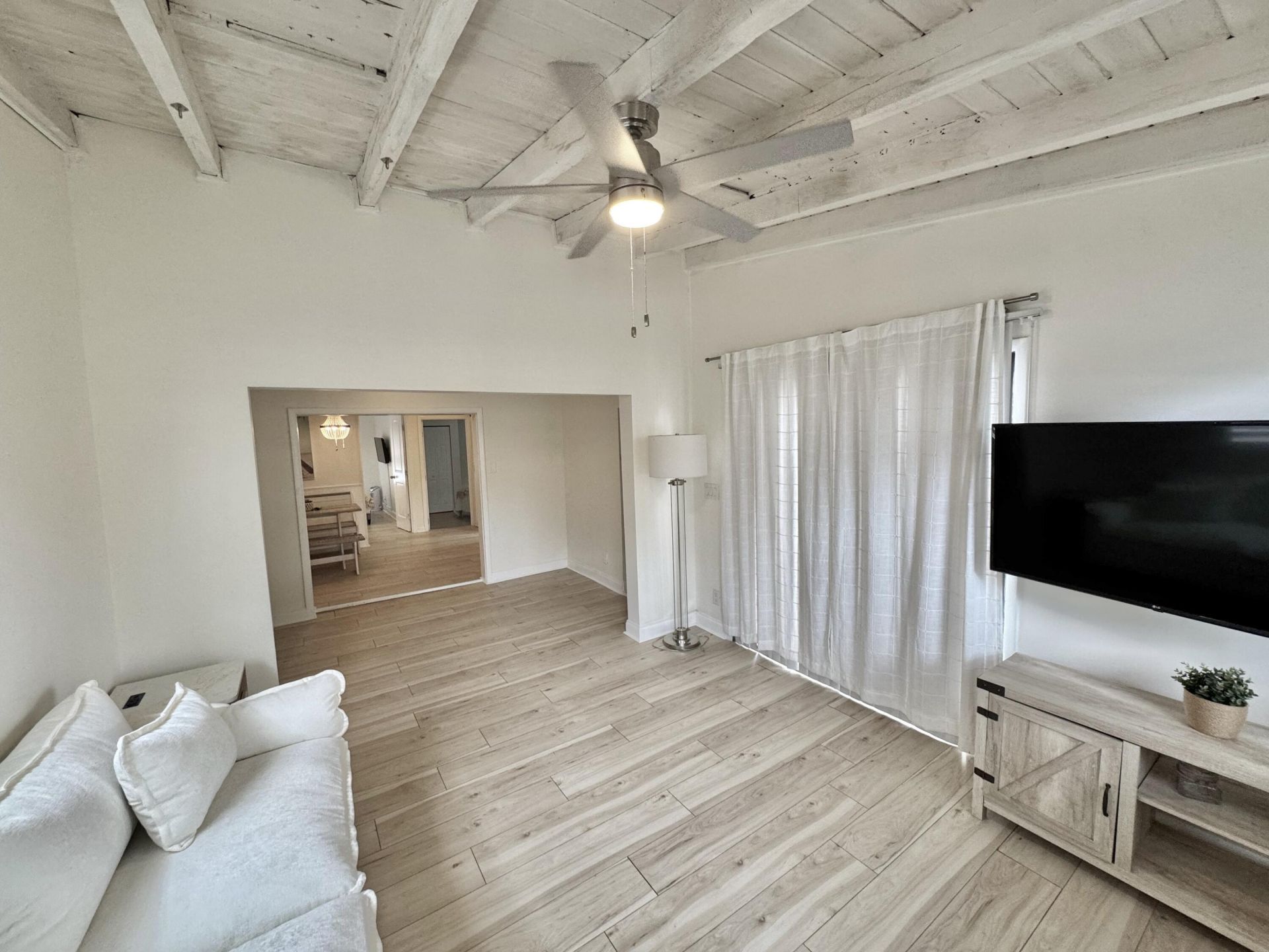 17 S D Street, Lake Worth Beach, FL 33460 Photo