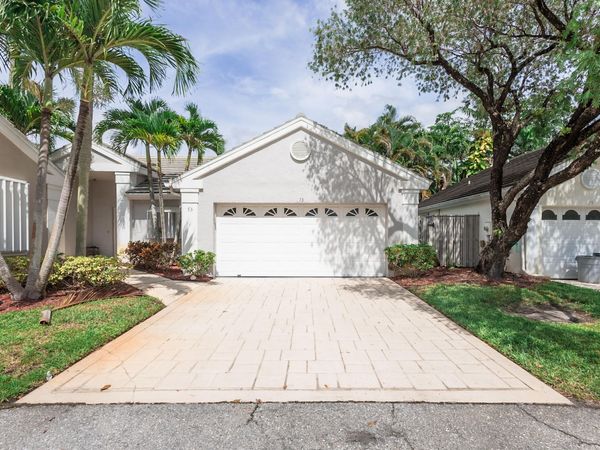 73 ADMIRALS Court, Palm Beach Gardens, FL 33418