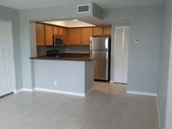 706 EXECUTIVE CENTER Drive, Unit 12, West Palm Beach, FL 33401