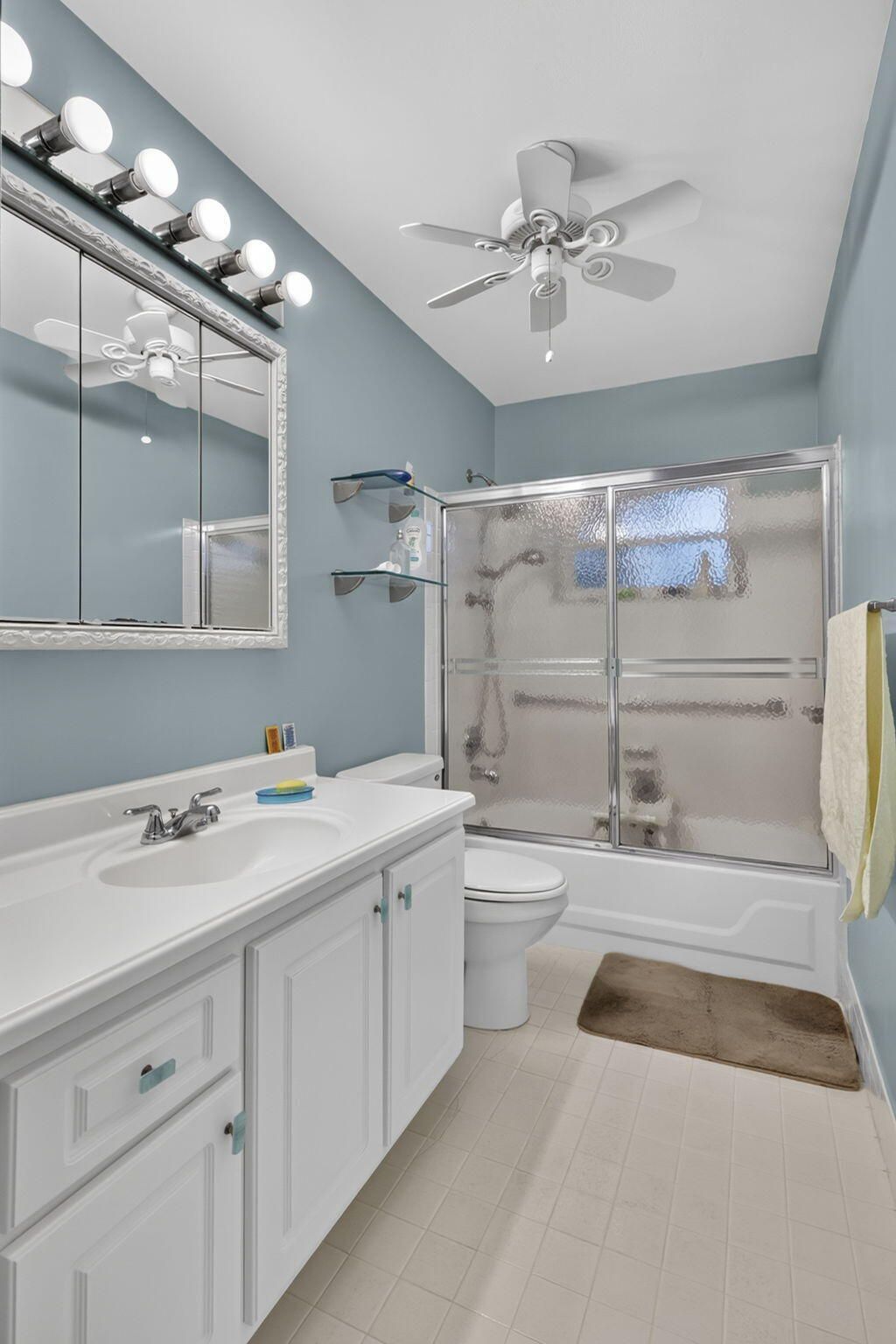 5730 Fernley Drive E, Unit 43, West Palm Beach, FL 33415 Photo