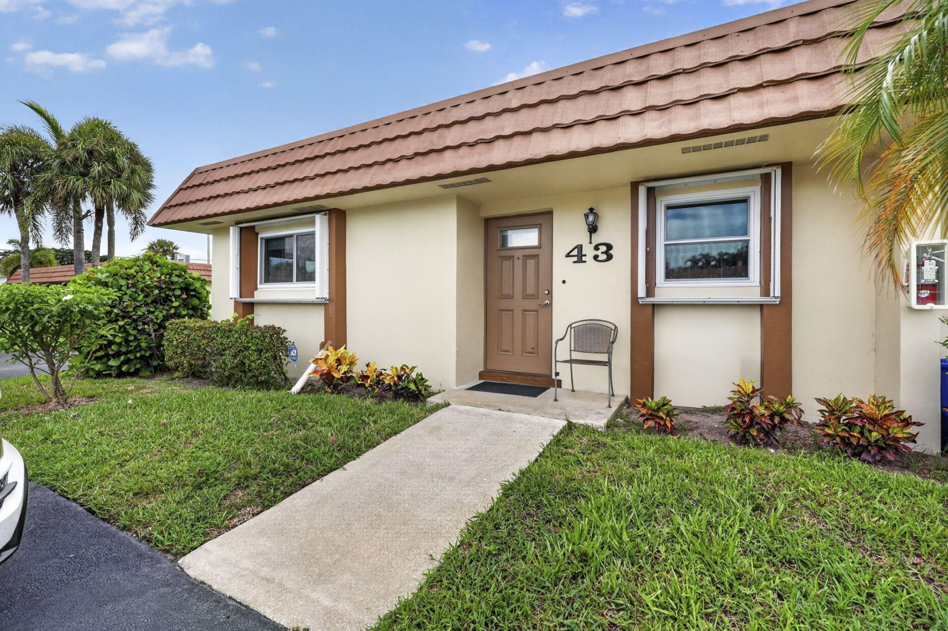5730 Fernley Drive E, Unit 43, West Palm Beach, FL 33415 Photo